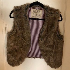 Jack Willis cropped fur vest